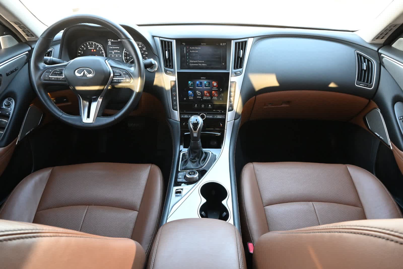 2023 INFINITI Q50 LUXE