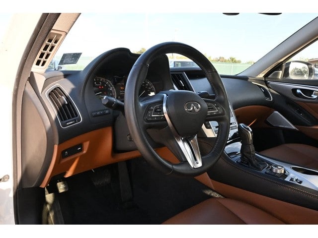 2023 INFINITI Q50 LUXE