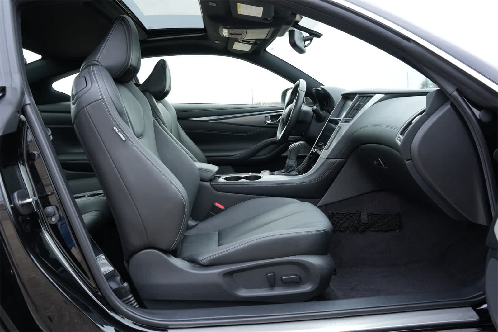 2018 INFINITI Q60 3.0t LUXE