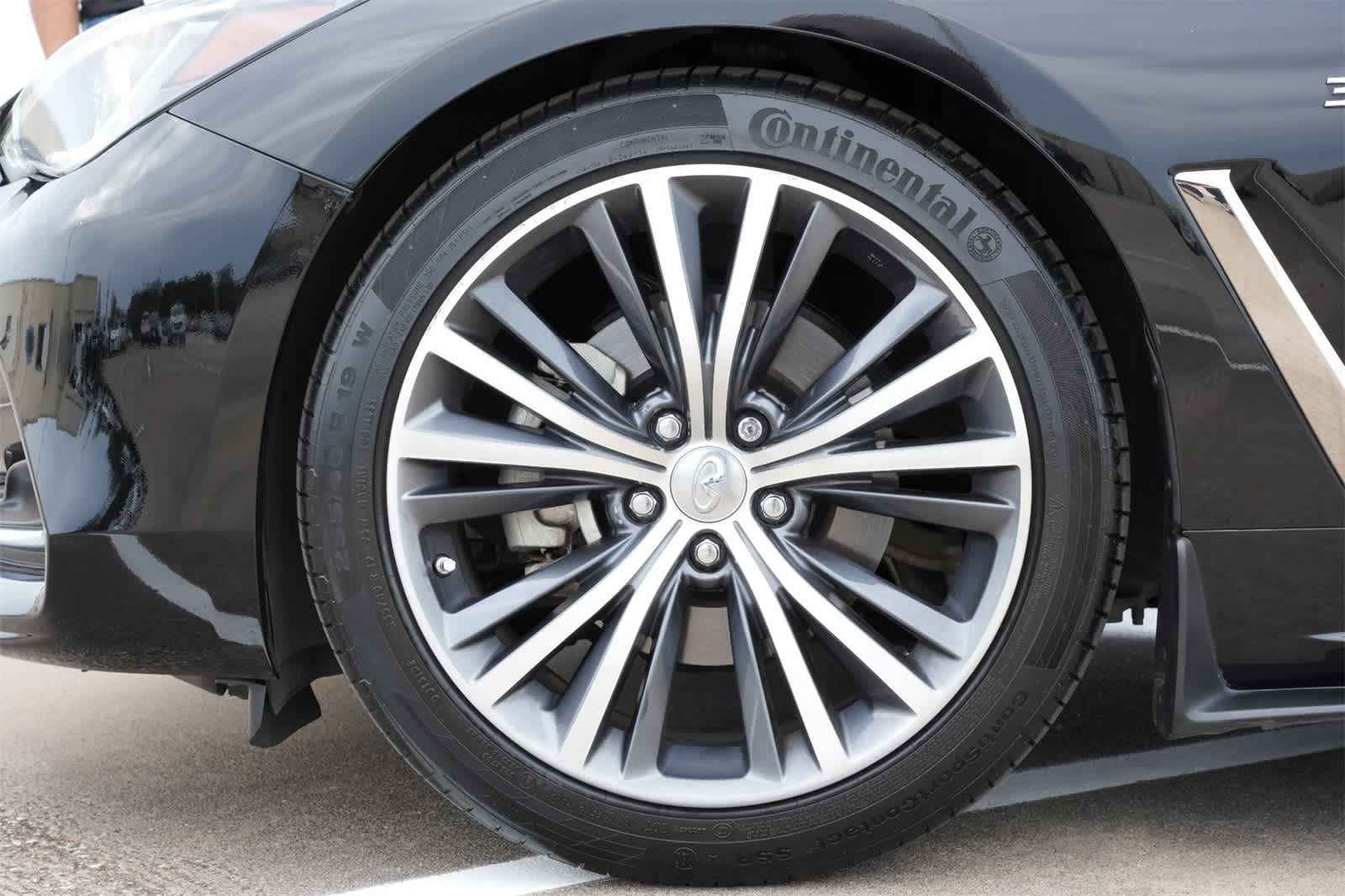 2018 INFINITI Q60 3.0t LUXE