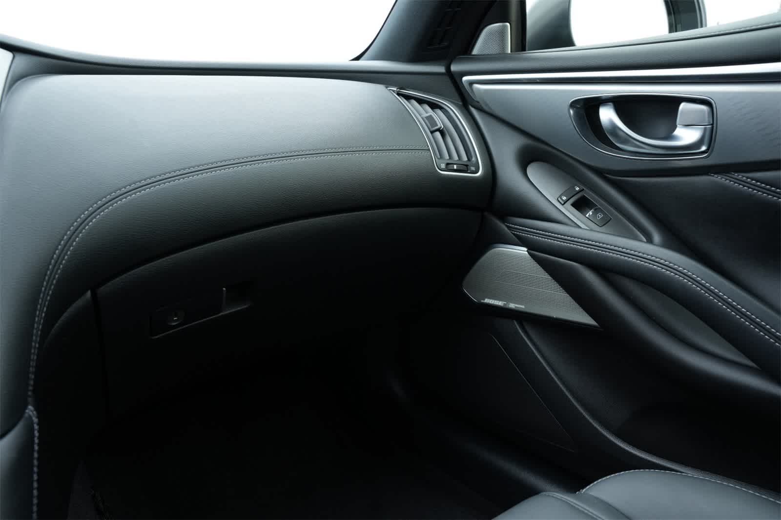 2018 INFINITI Q60 3.0t LUXE