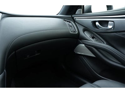 2018 INFINITI Q60 3.0t LUXE