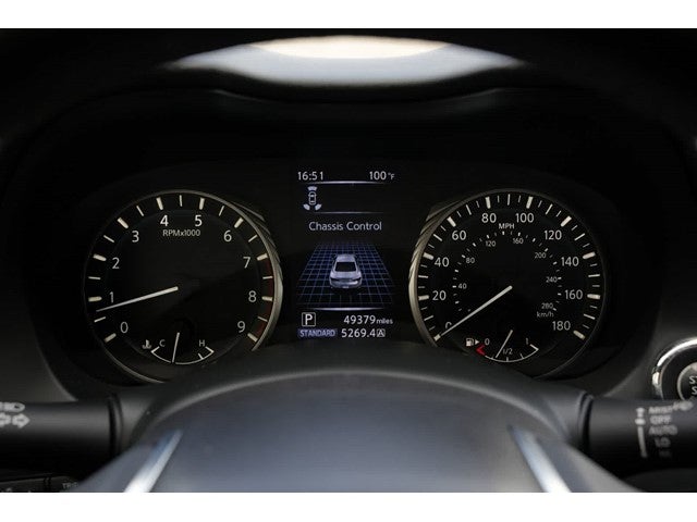 2022 INFINITI Q60 LUXE