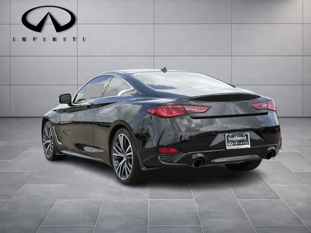 2022 INFINITI Q60 LUXE