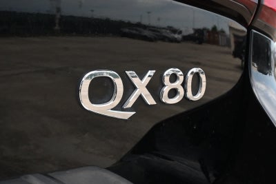 2022 INFINITI QX80 LUXE