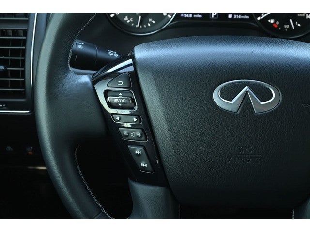 2022 INFINITI QX80 LUXE