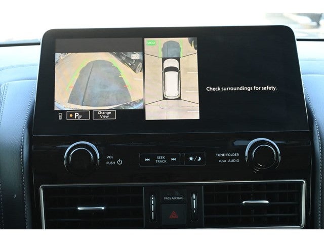 2022 INFINITI QX80 LUXE