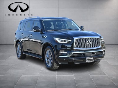 2022 INFINITI QX80 LUXE