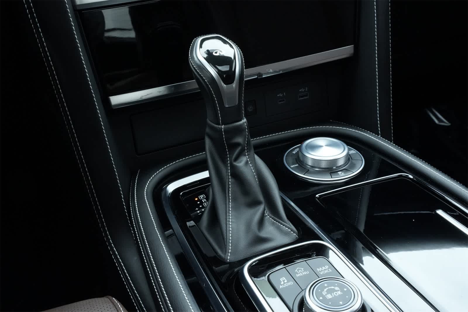 2024 INFINITI QX80 PREMIUM SELECT 4WD