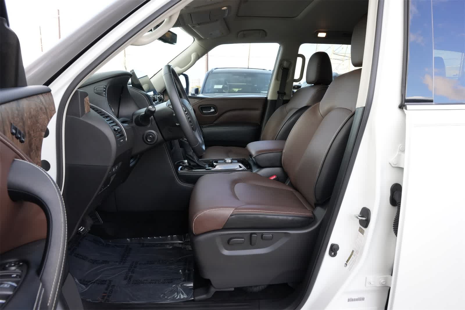 2024 INFINITI QX80 PREMIUM SELECT