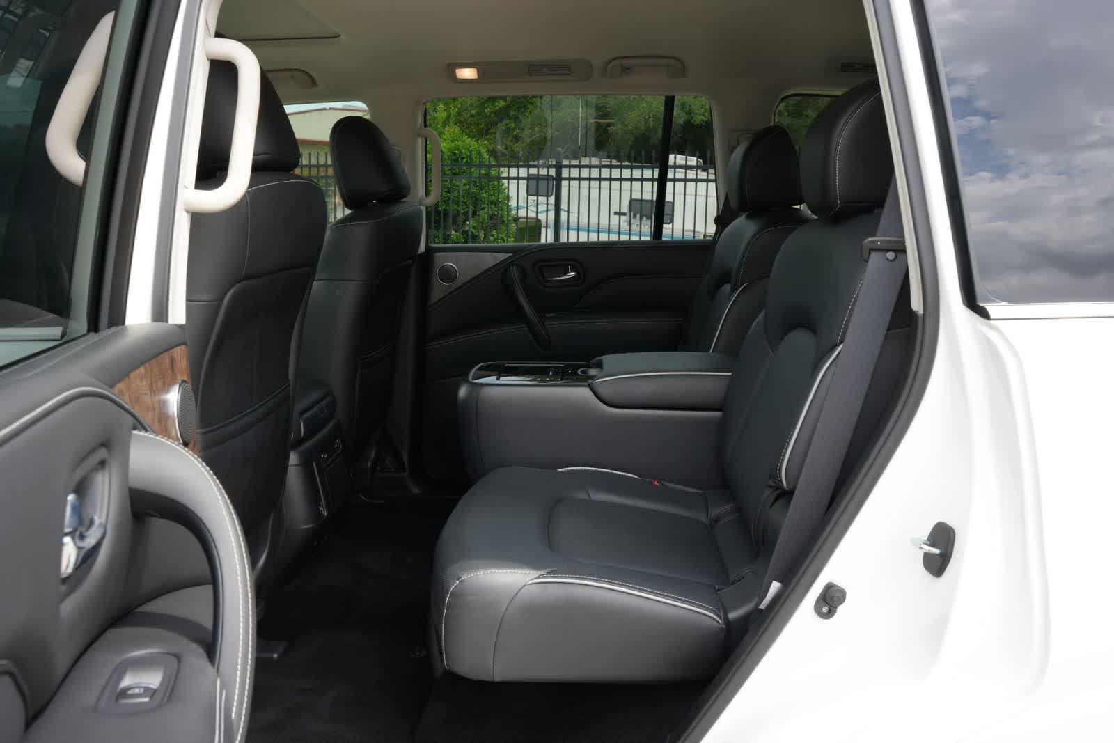 2024 INFINITI QX80 PREMIUM SELECT