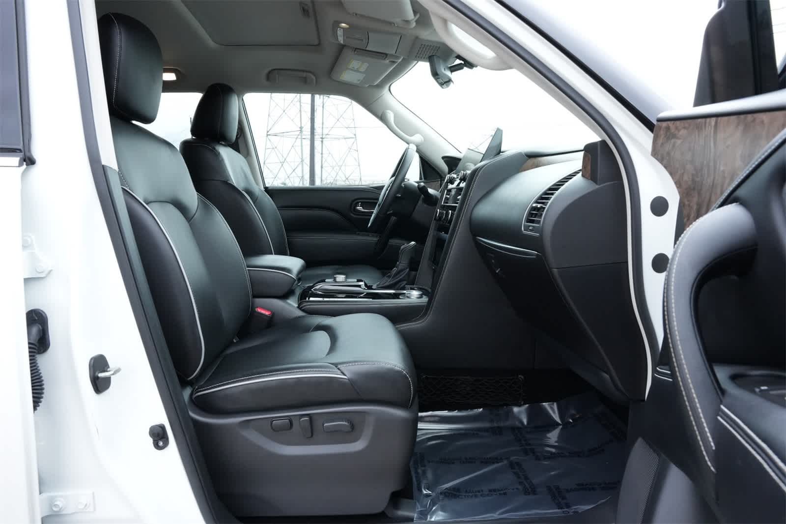 2024 INFINITI QX80 PREMIUM SELECT 4WD