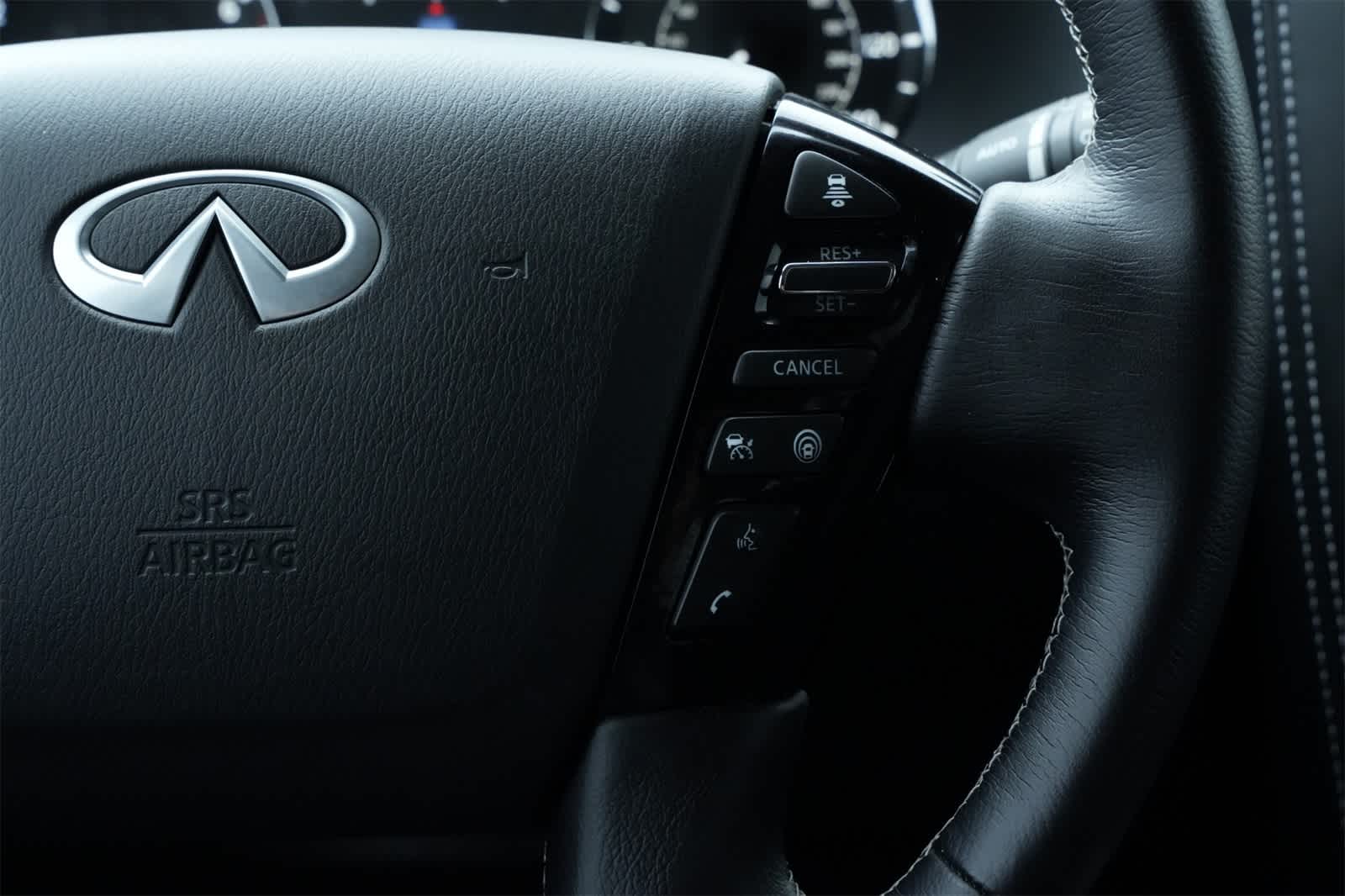 2024 INFINITI QX80 LUXE 4WD