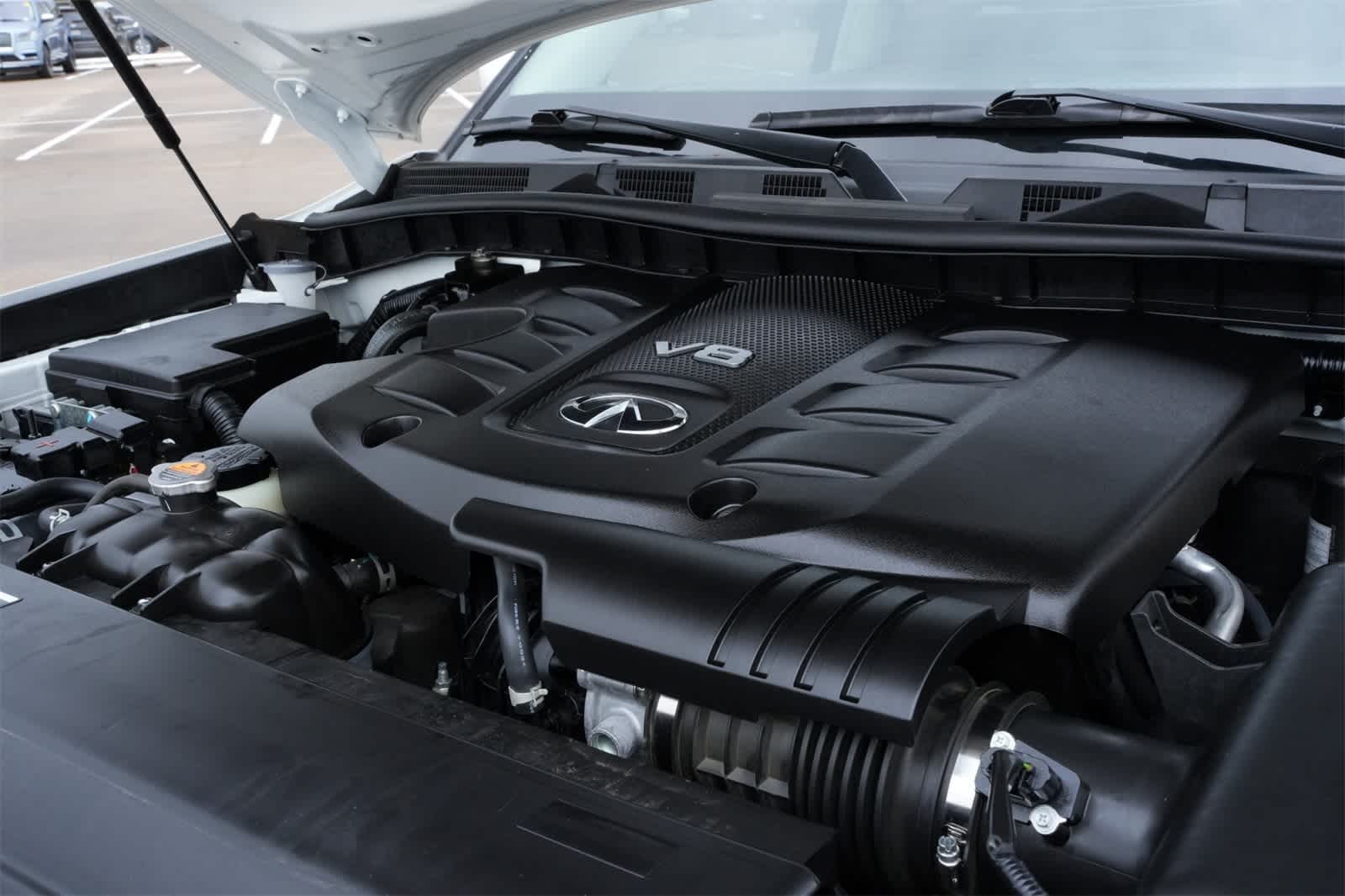 2024 INFINITI QX80 LUXE 4WD