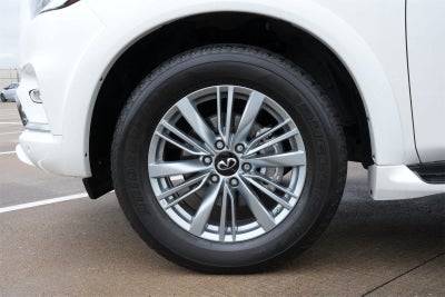 2024 INFINITI QX80 LUXE 4WD