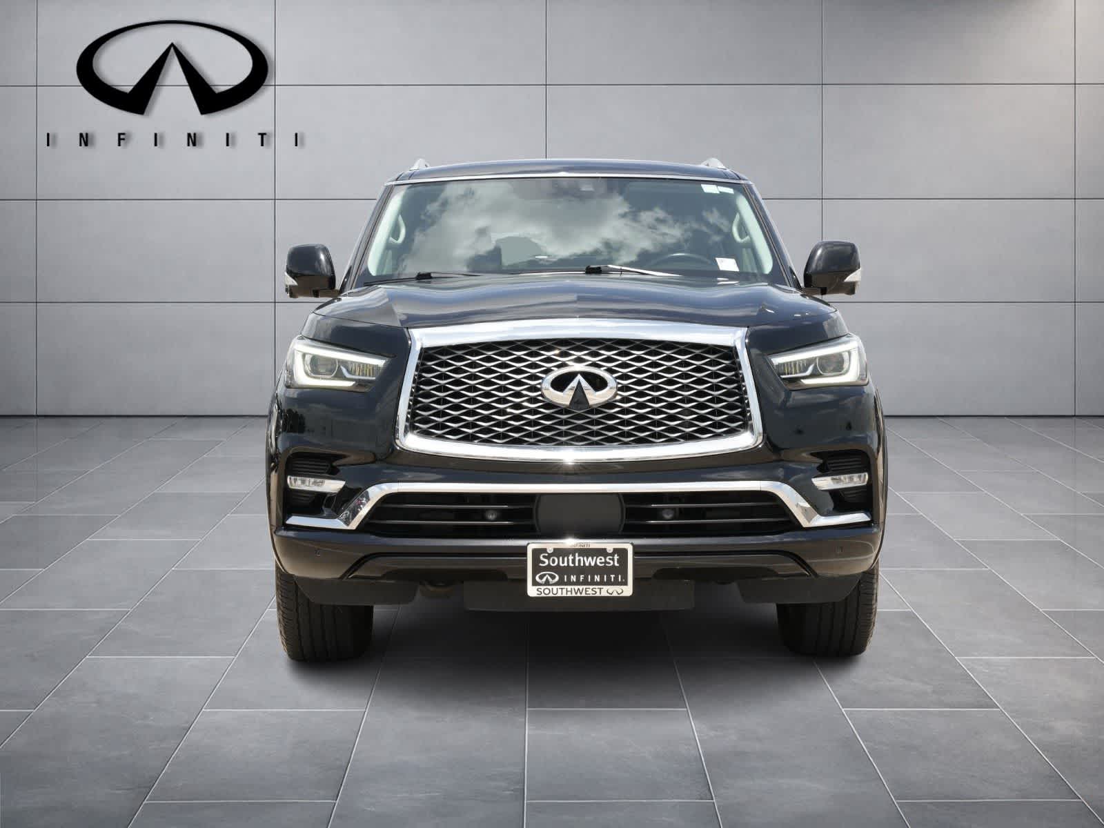 2022 INFINITI QX80 LUXE