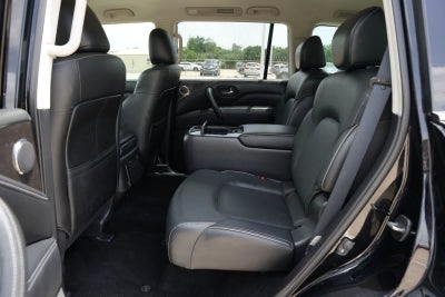2022 INFINITI QX80 LUXE