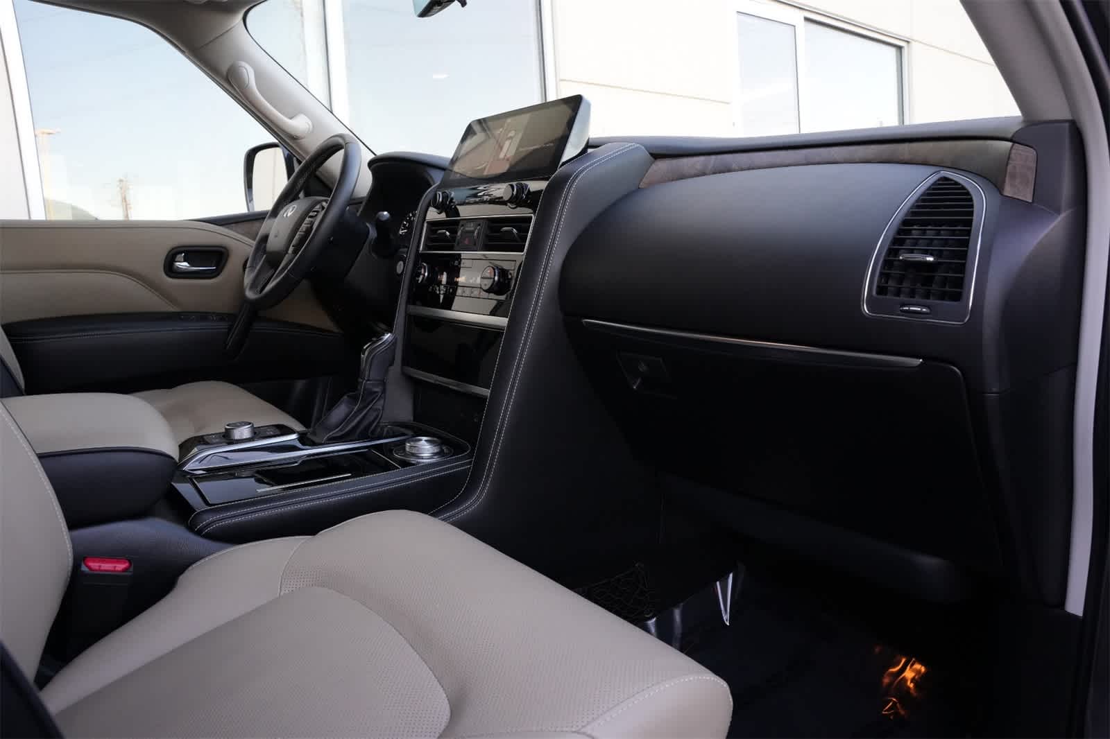 2023 INFINITI QX80 PREMIUM SELECT