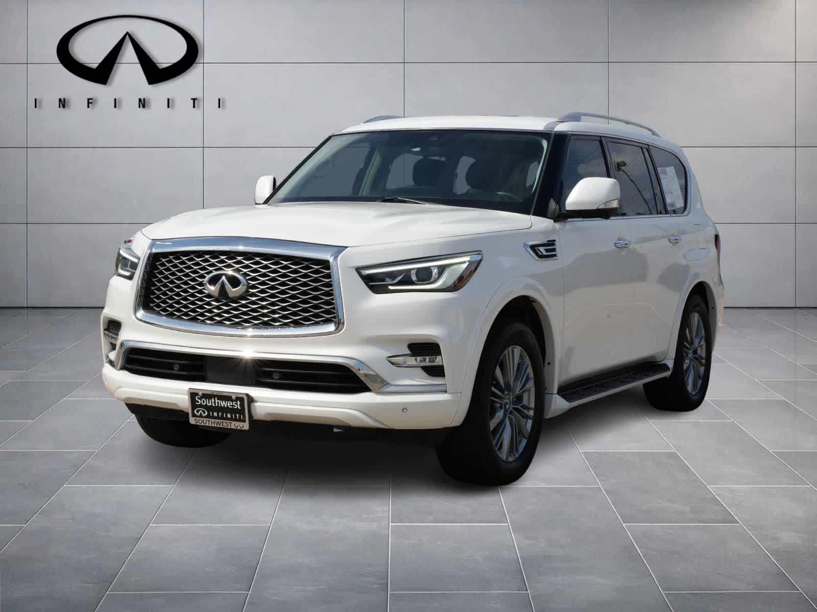 2023 INFINITI QX80 LUXE