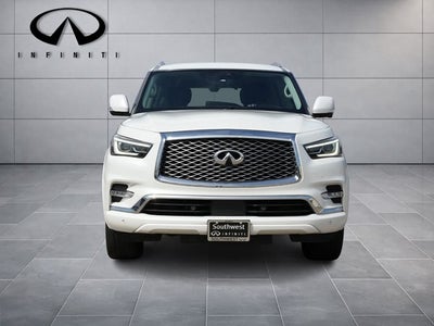 2023 INFINITI QX80 LUXE