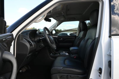2022 INFINITI QX80 LUXE