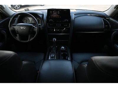 2022 INFINITI QX80 LUXE