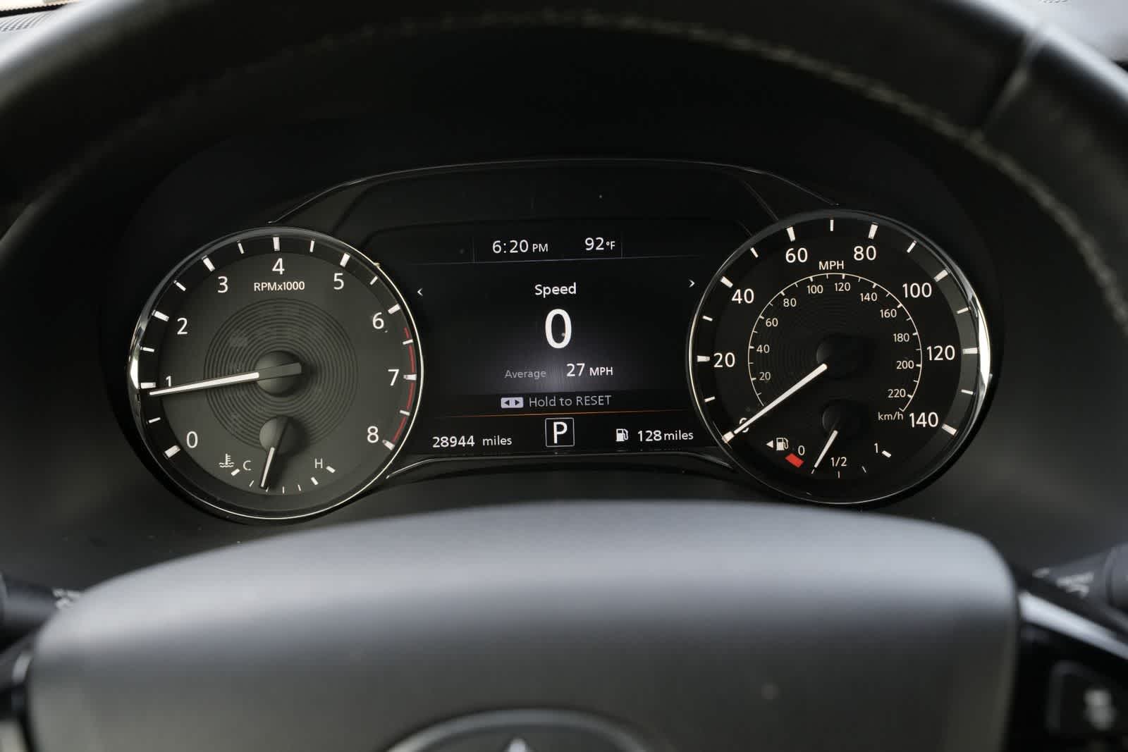 2023 INFINITI QX80 LUXE