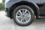 2023 INFINITI QX80 LUXE