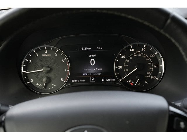 2023 INFINITI QX80 LUXE