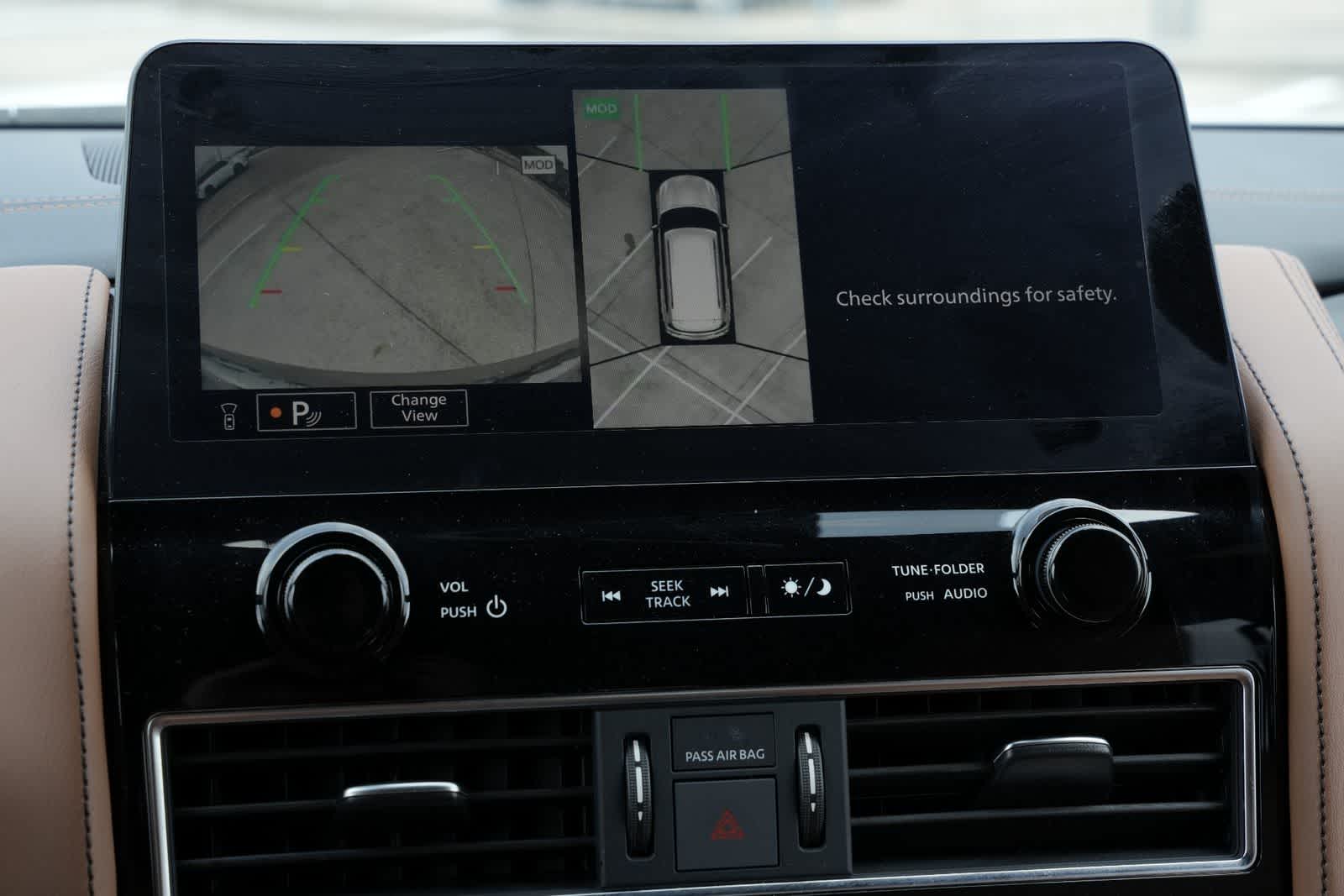 2024 INFINITI QX80 SENSORY