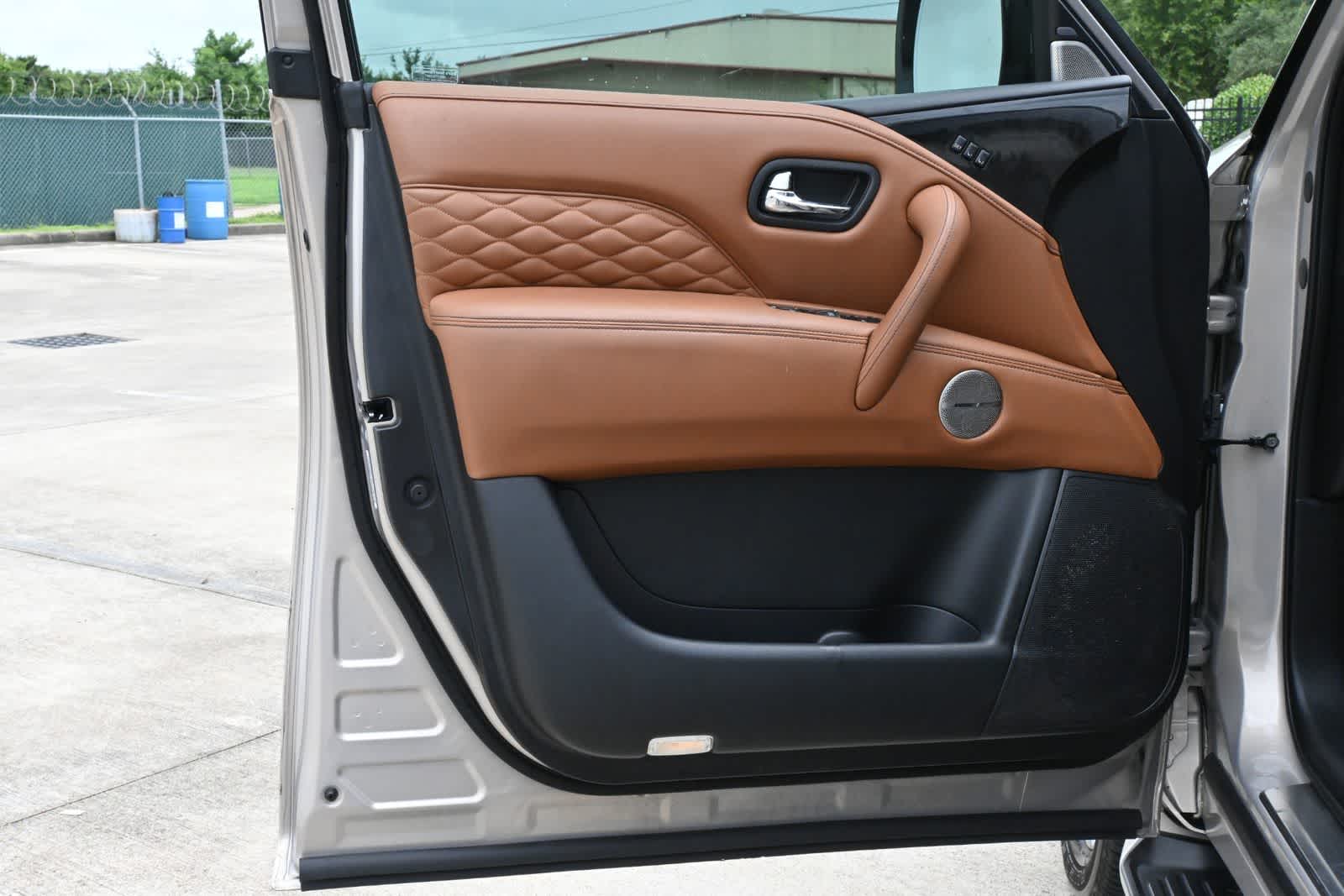 2021 INFINITI QX80 SENSORY