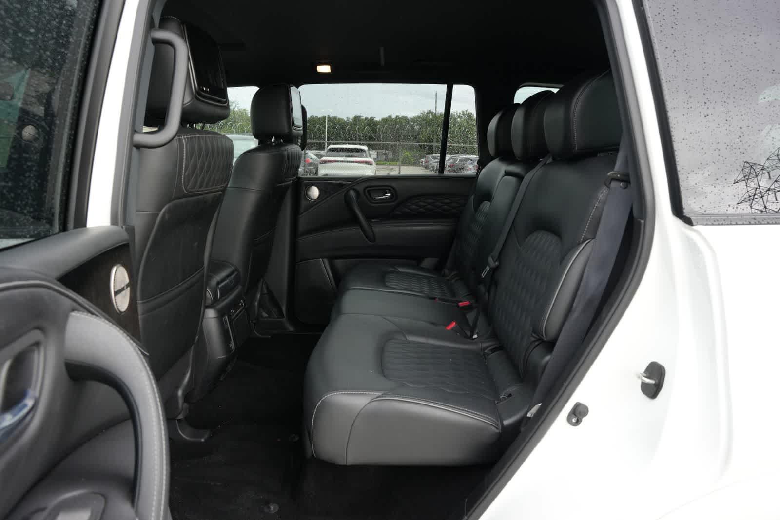2023 INFINITI QX80 SENSORY