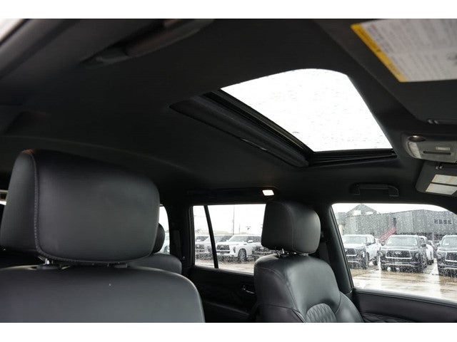 2023 INFINITI QX80 SENSORY