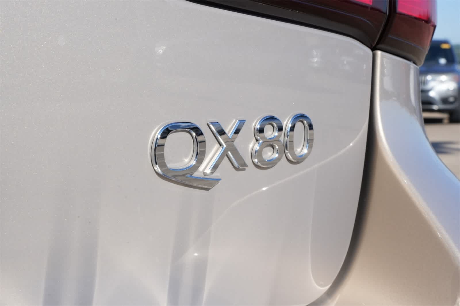 2024 INFINITI QX80 SENSORY