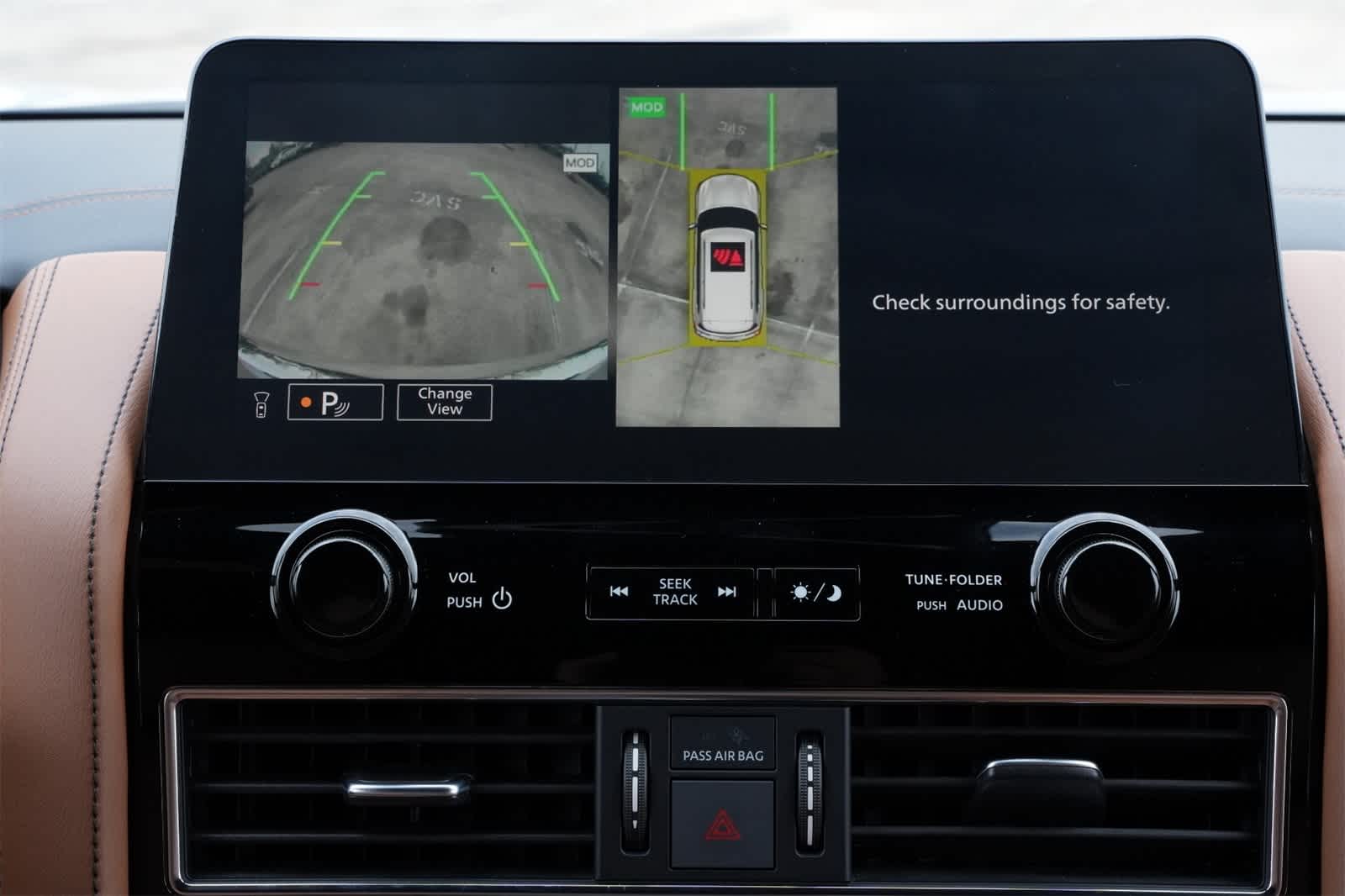 2022 INFINITI QX80 SENSORY