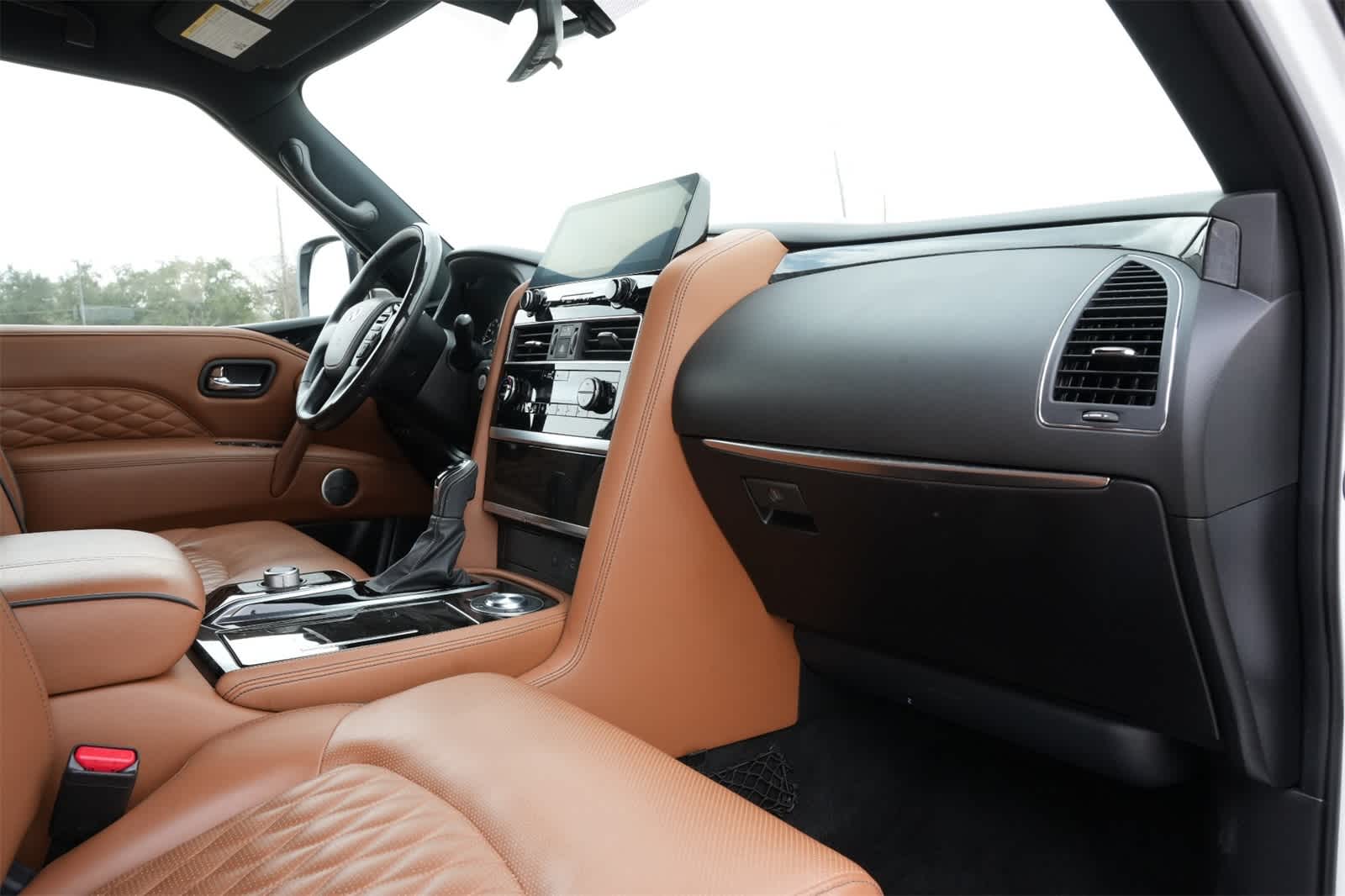 2022 INFINITI QX80 SENSORY