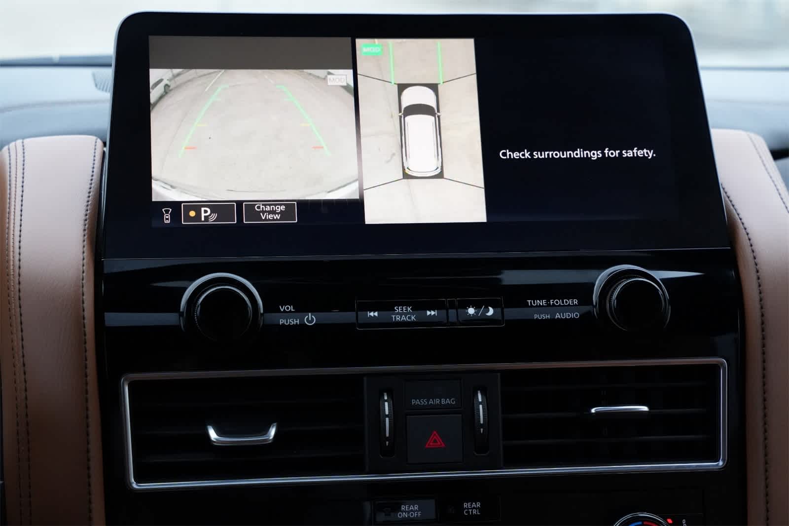 2024 INFINITI QX80 SENSORY