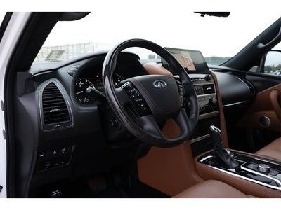 2024 INFINITI QX80 SENSORY