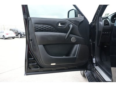 2023 INFINITI QX80 SENSORY