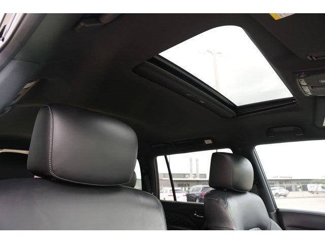 2023 INFINITI QX80 SENSORY