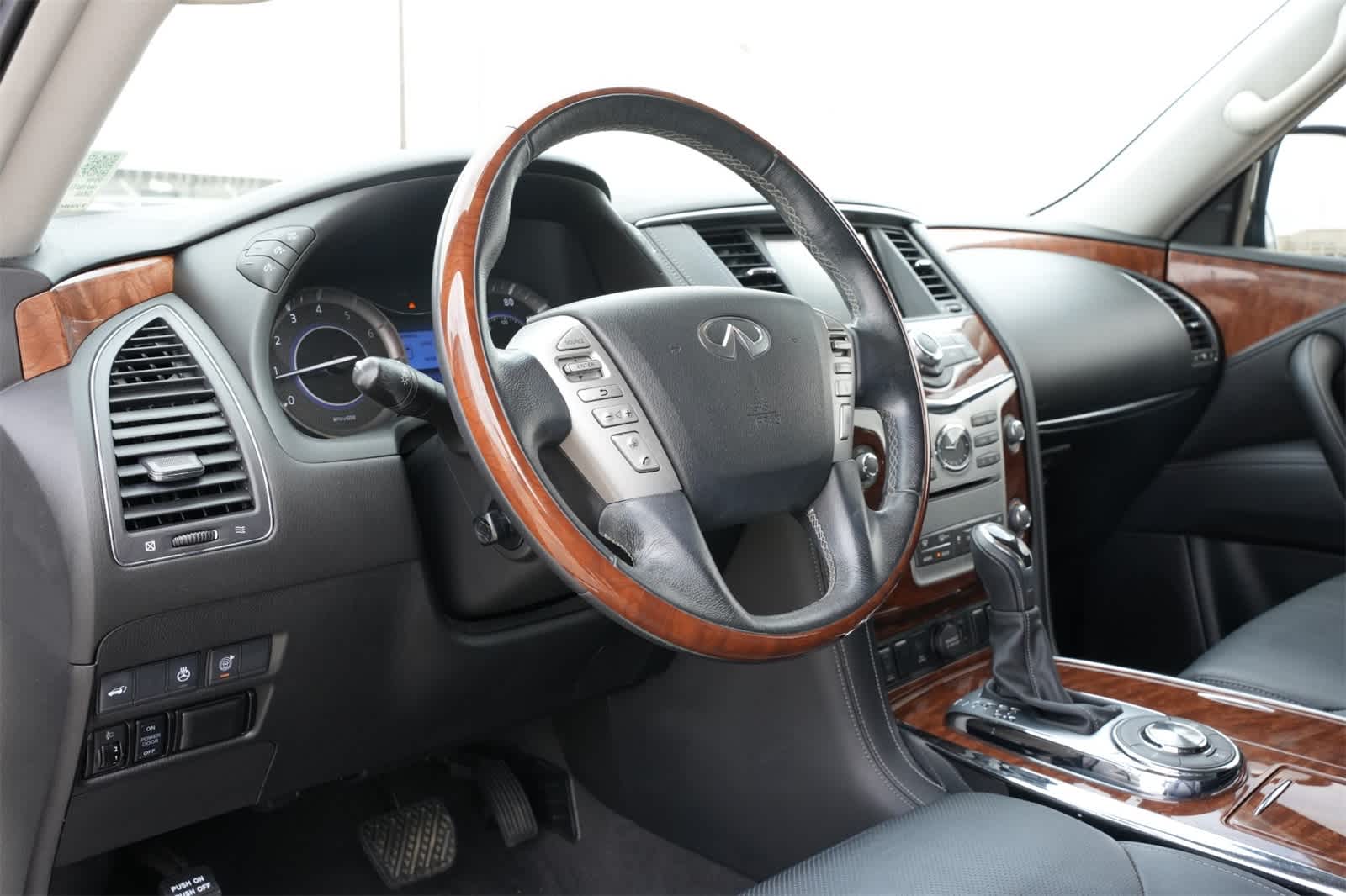 2018 INFINITI QX80 RWD