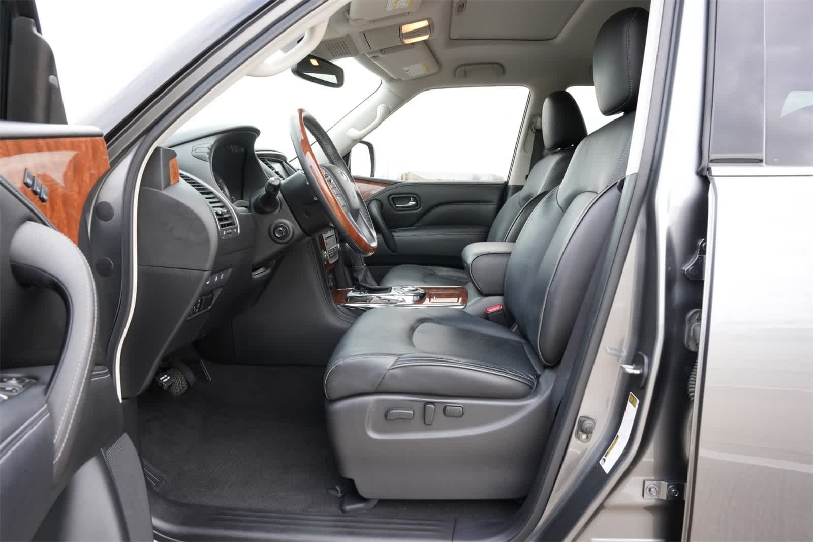 2018 INFINITI QX80 RWD