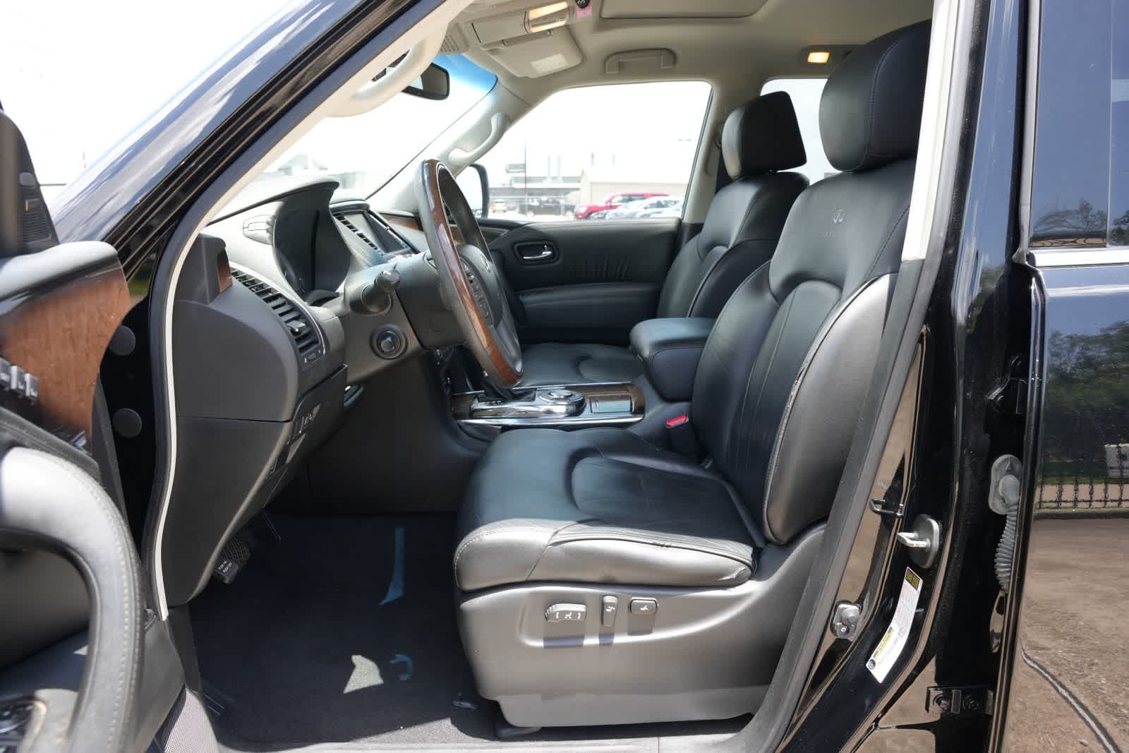 2014 INFINITI QX80 2WD 4dr
