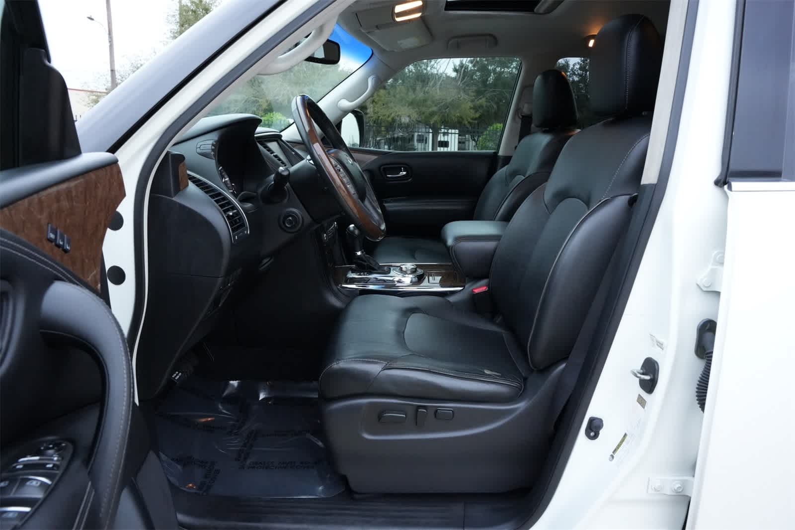 2016 INFINITI QX80 4WD 4dr