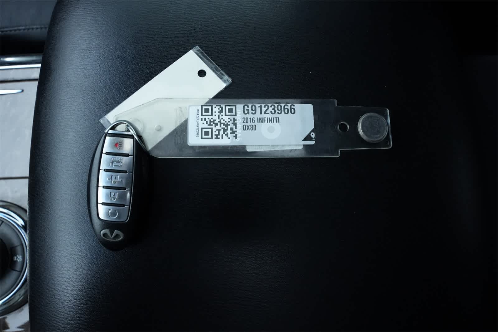 2016 INFINITI QX80 4WD 4dr