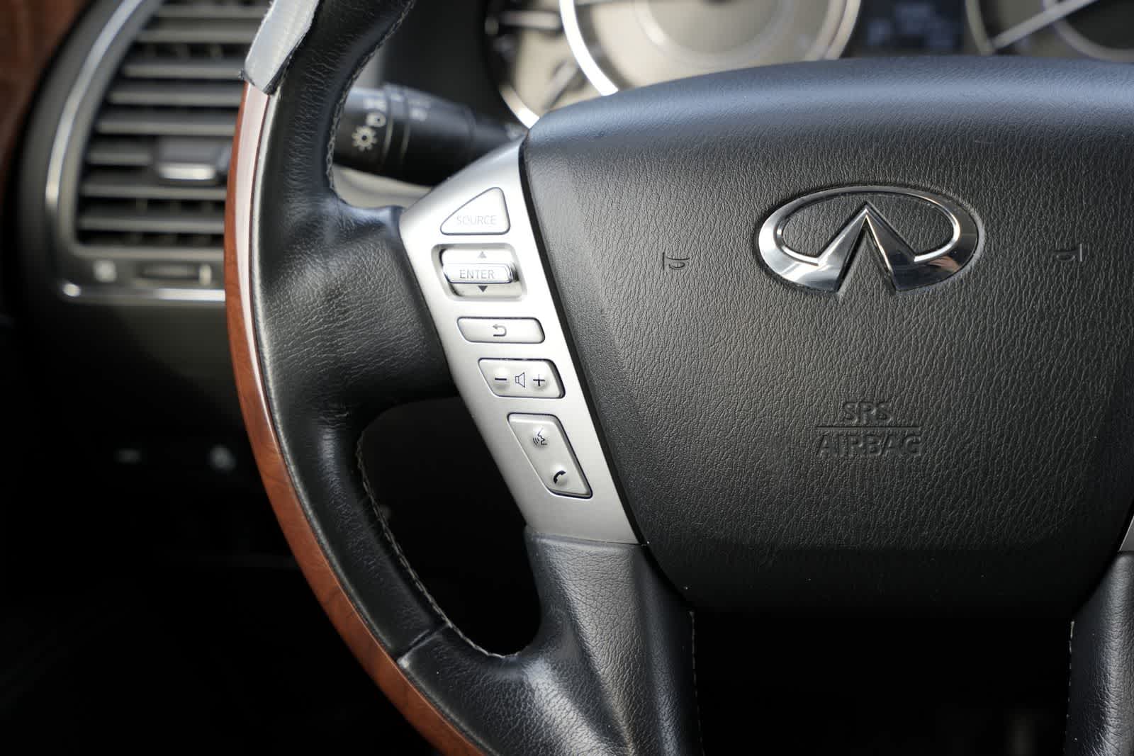 2019 INFINITI QX80 LUXE