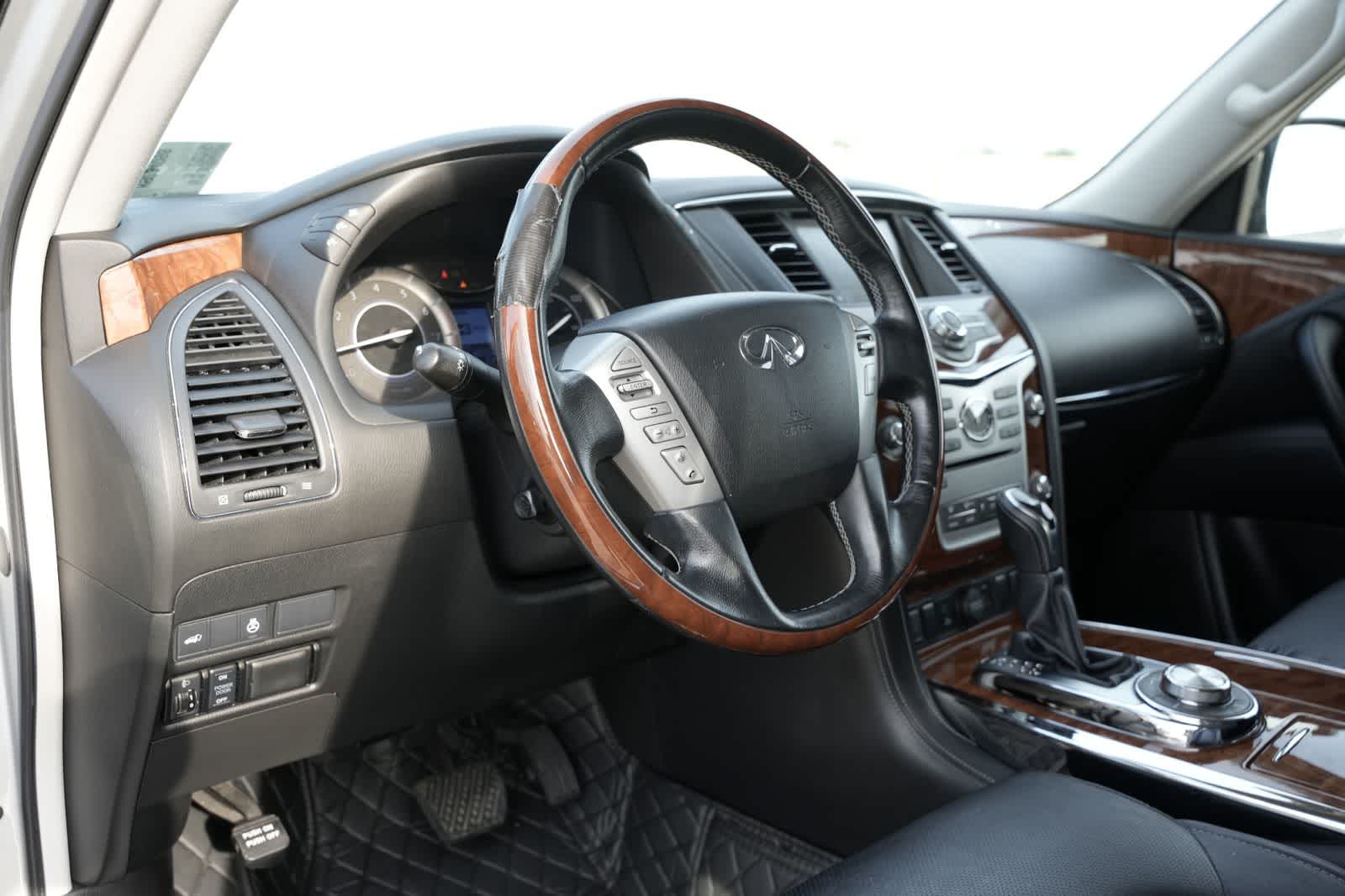 2019 INFINITI QX80 LUXE