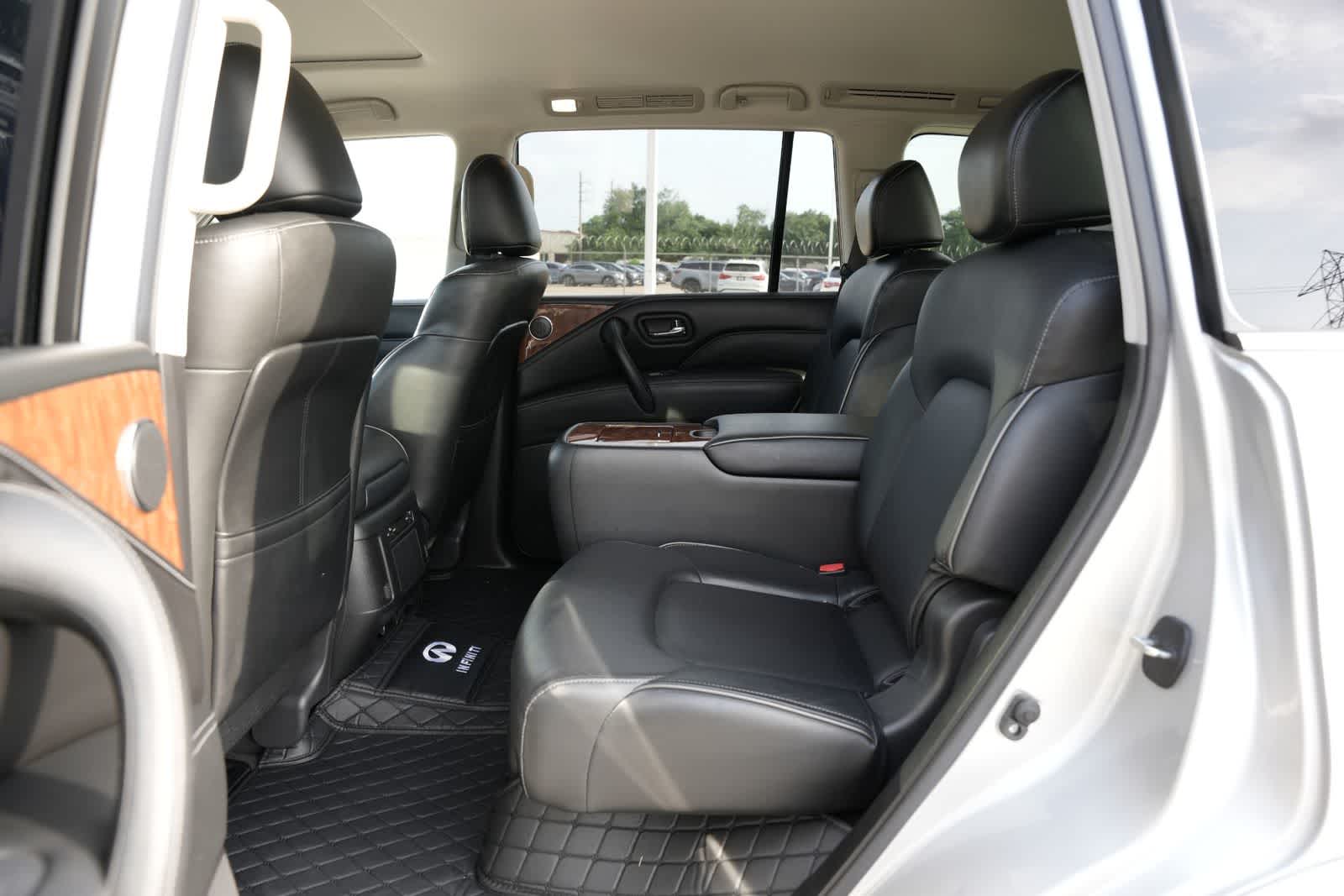 2019 INFINITI QX80 LUXE