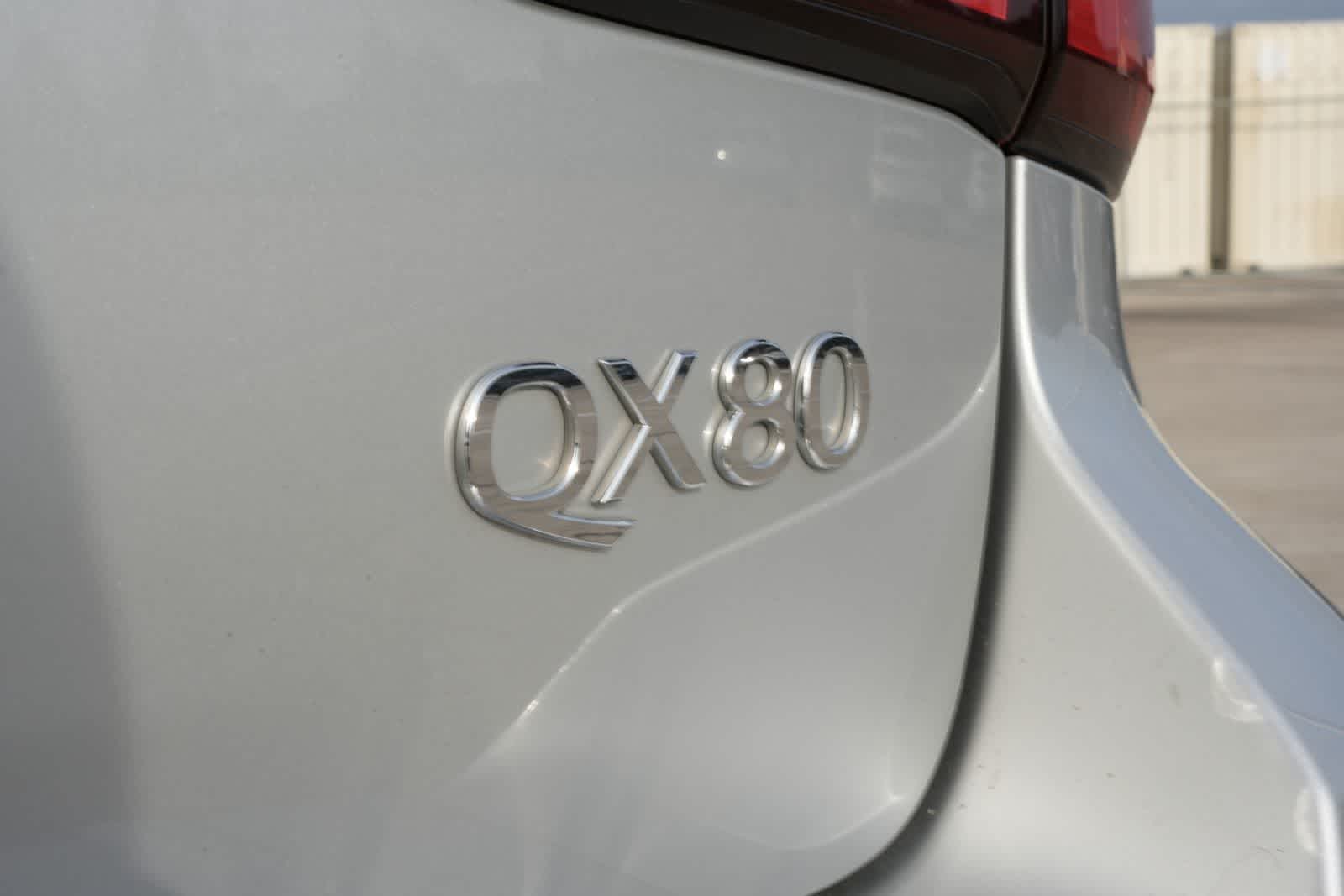 2019 INFINITI QX80 LUXE