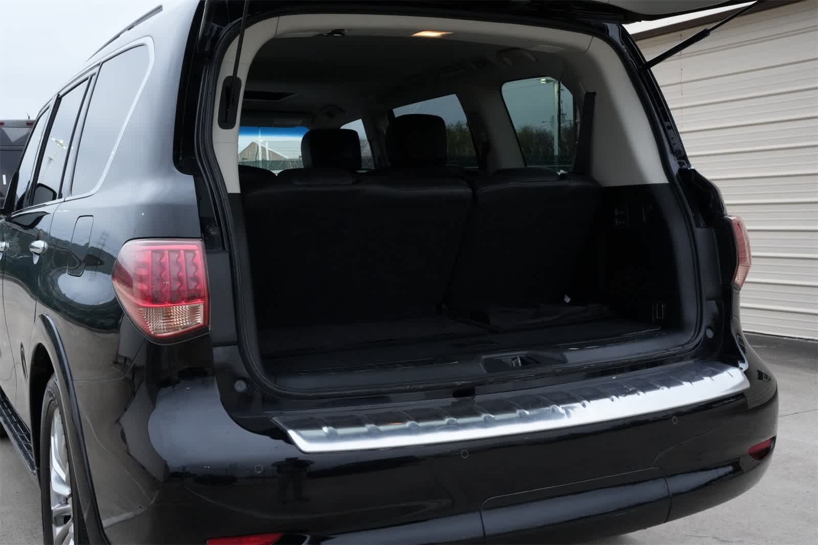 2015 INFINITI QX80 4WD 4dr